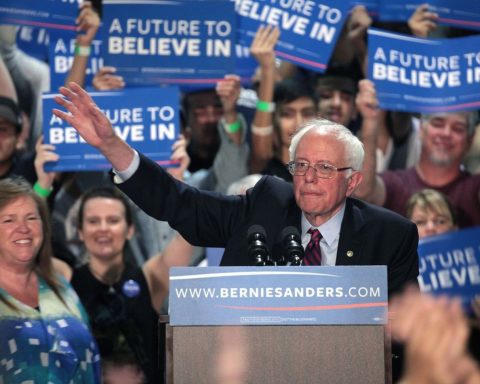 Bernie Sanders vinder primærvalget i Nebraska og West Virginia