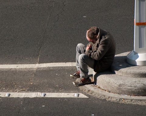 Hjemløse dør på gaden i Paris
