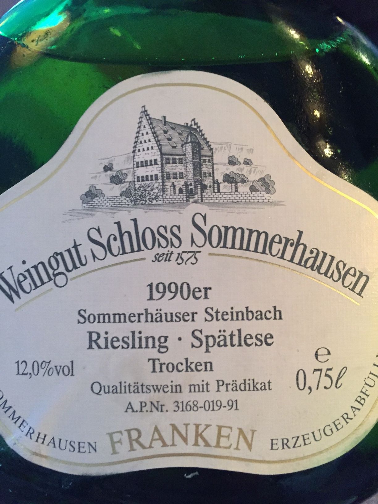 Danskerne skulle tage og drikke noget mere tysk kvalitetsvin. De hvide som denne Riesling, er blandt de bedste i verden.