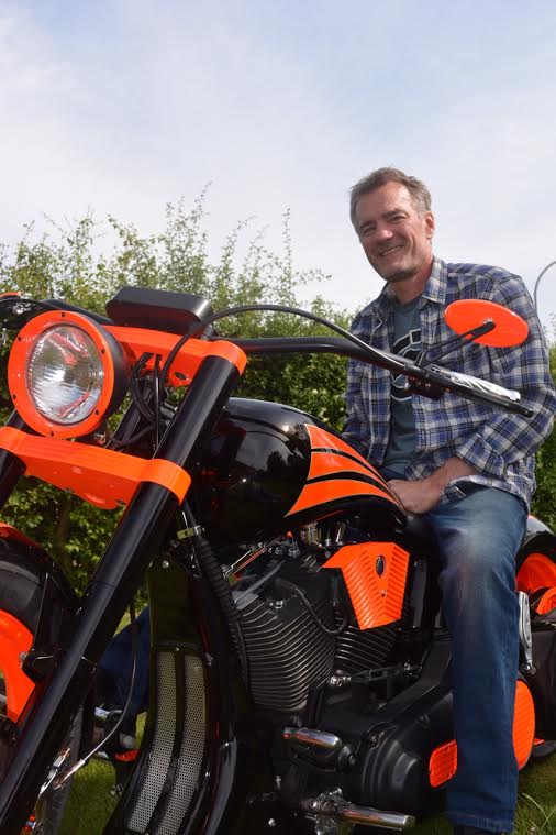 Stig Ellekær på sin seneste Harley-Davidson