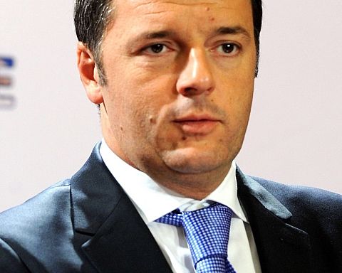 Et overældende flertal af italienerne gav Renzi og reformen fingeren