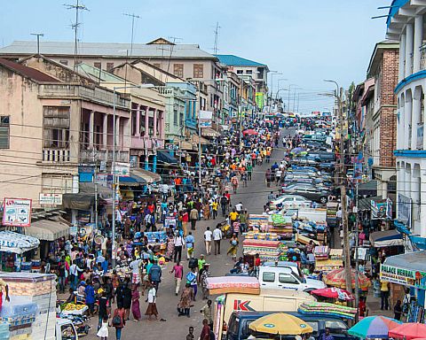 Rejsebrev: Elfenbenskysten og Ghana – to meget forskellige kulturer
