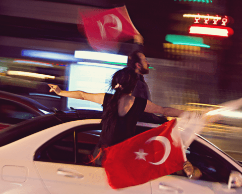 Reportage: Valgnat i Istanbul