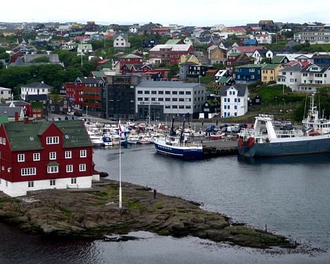 Tam valgkamp på Færøerne