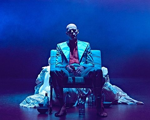Lazarus på Aarhus Teater: For meget musical og for lidt David Bowie