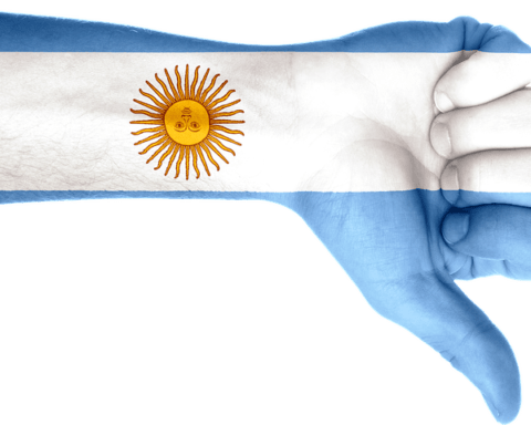 Argentina er igen ramt af økonomisk krise og politisk usikkerhed