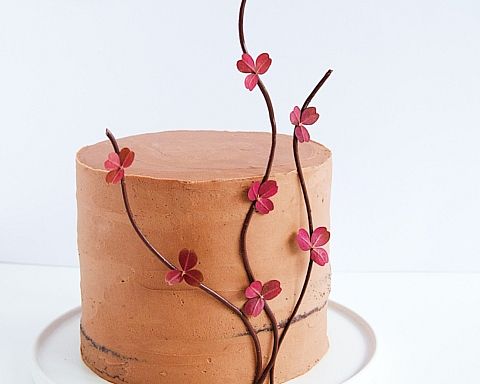 Din næste fødselsdagskage? Chokoladekage med orange og ganache af mælkechokolade