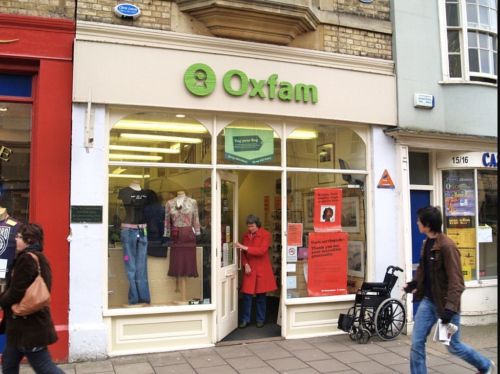 Lagkagehuset bliver angrebet af Oxfam
