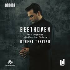 Beethoven med Trevino - en flot box med forskellige billeder af dirigenten på hvert CD'omslag