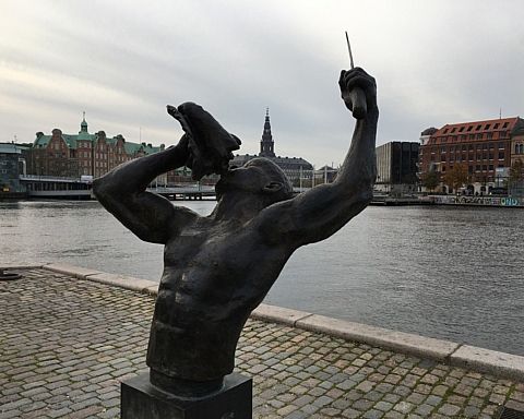Freedom – initiativgruppe støtter opstilling af monument for dansk slavehandel i Ghana