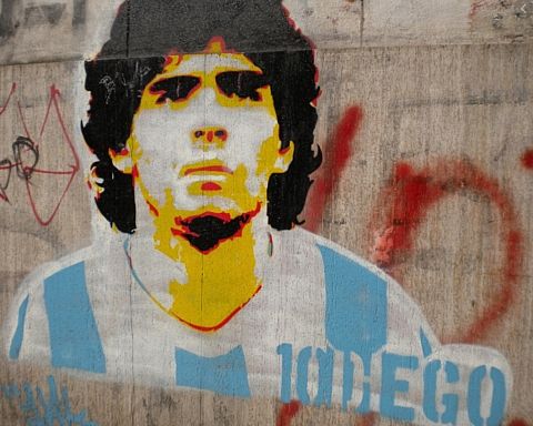 Diego Maradona er død – han var nok verdens bedste fodboldspiller