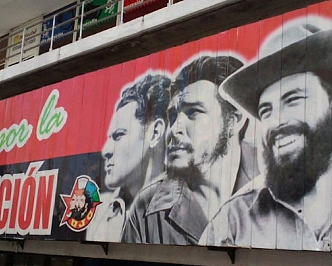 POVcast: Uden en Castro ved magten – Qué Pasa, Cuba?