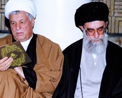 Ayatollahernes endeløse arvefølgestrid