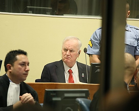 Krigsforbryderdomstolen - dom over Mladic