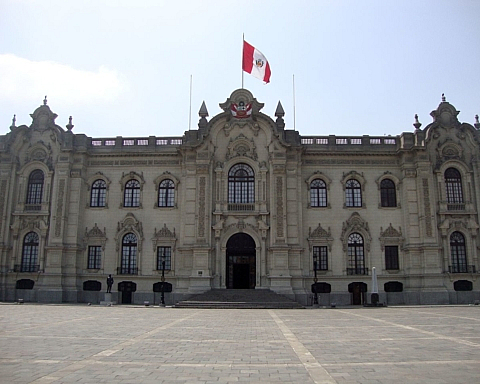 Præsidentvalg i Peru 2021: Ligner smal sejr til Pedro Castillo
