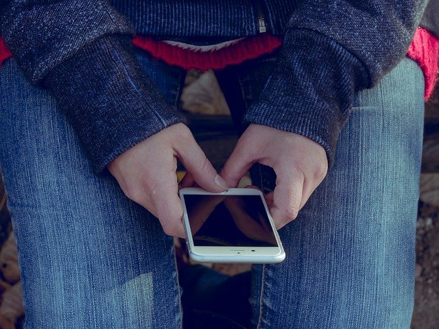 unge sexting sextortion ulovlig lovlig