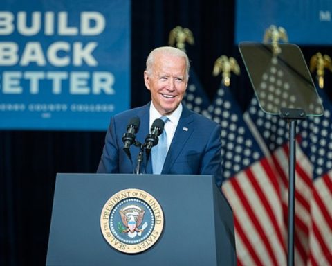 Joe Manchin vs. Joe Biden – hvem vinder kampen om Build Back Better?