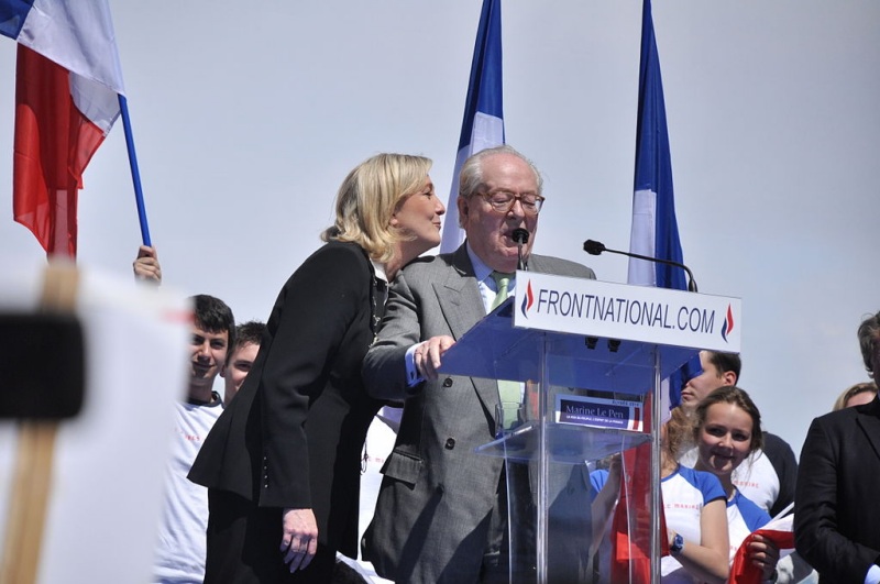 vandt macron præsident Frankrig marine le pen