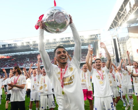 FC København gjorde sin pligt – og det lille mirakel på Etihad