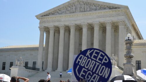 USA’s Højesteret afskaffer den forfatningssikrede ret til fri abort – hvad nu?