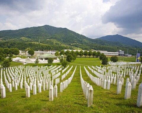 Folkedrabet i Bosnien: Den destruktive diskurs