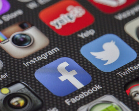 misinformation teknologi digitalt sociale medier