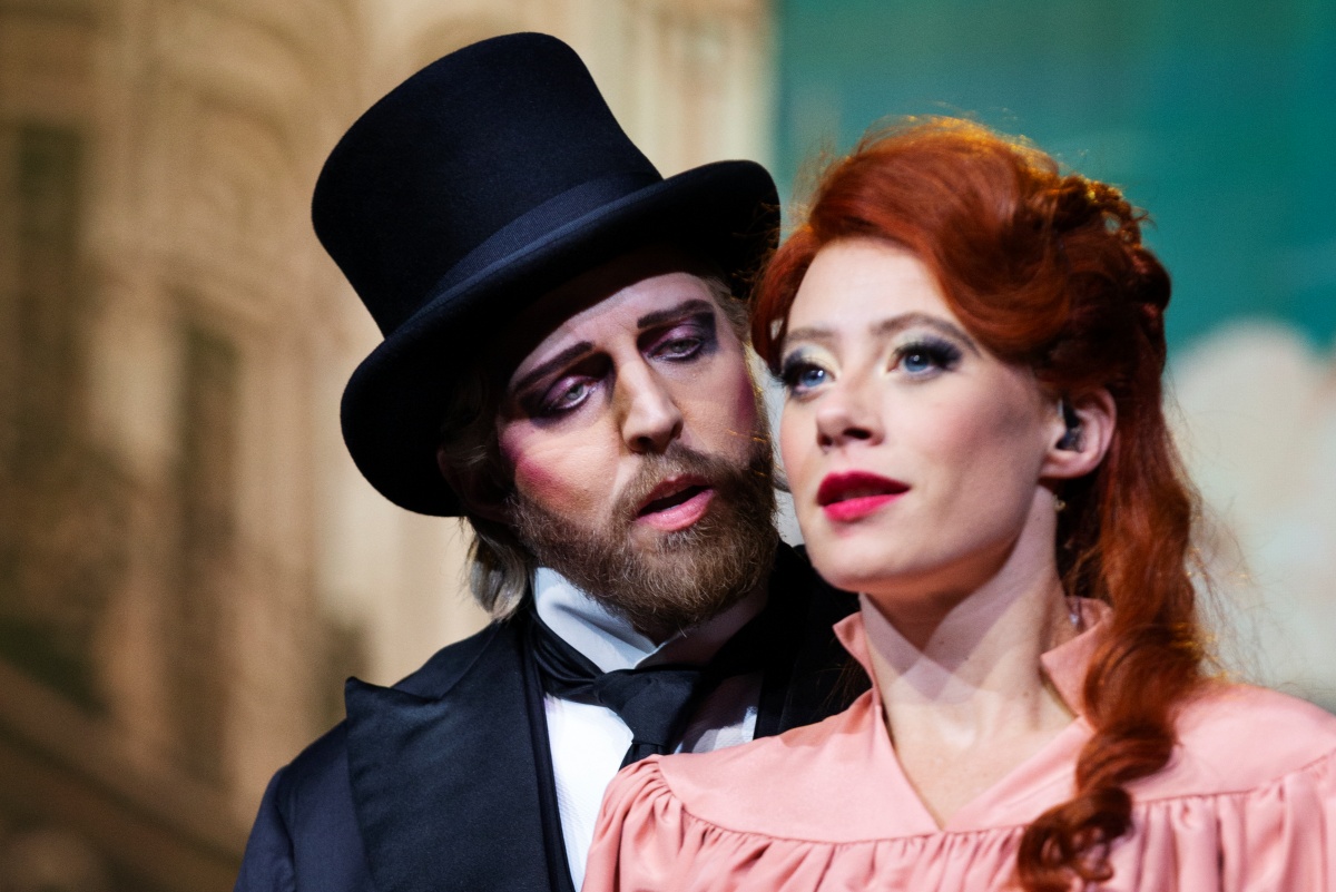 Moulin Rouge the Musical - Pelle 'Emil Hebsgaard og Sara Viktoria Bjerregaard
