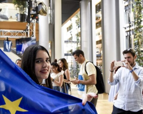 Europabevægelsen, SF og V: Nyt danmarksmesterskab skal skubbe til unges samtale om EU