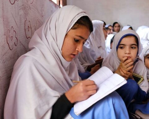 Punjab giver eleverne gratis skolebøger