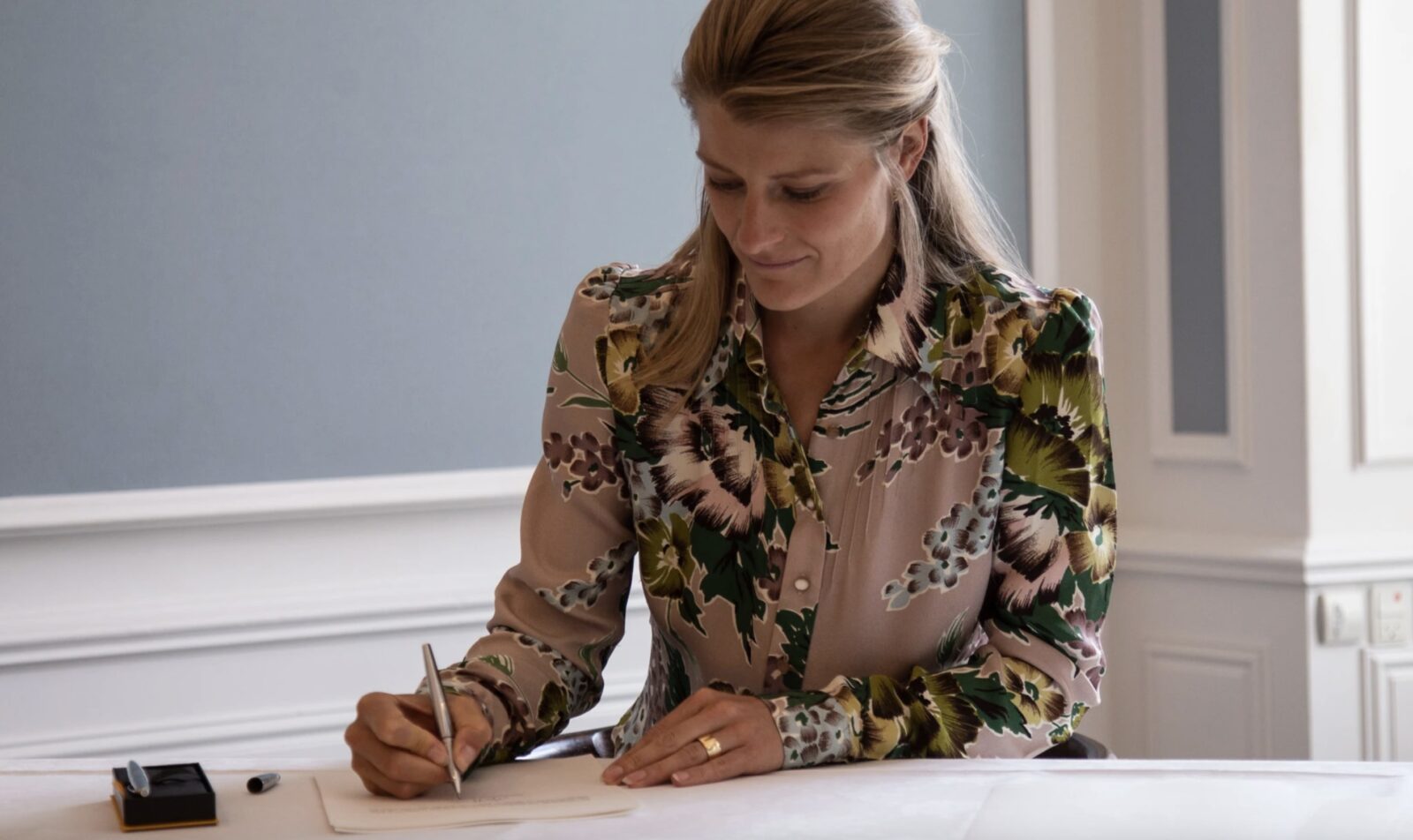 Kontanthjælpsreformen roses af Ane Halsboe-Jørgensen, der ikke ser forringelser i den nye lov.