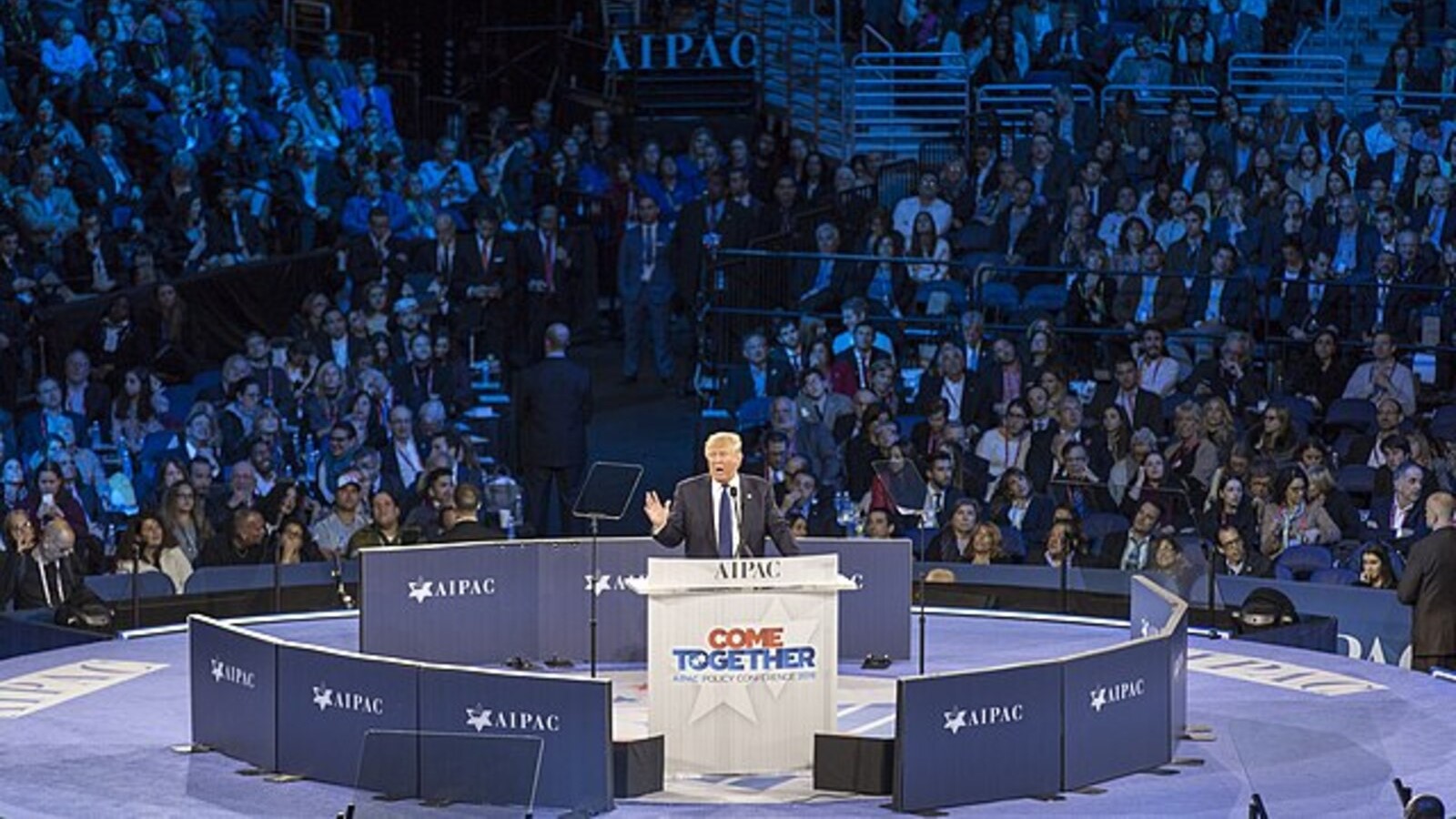 Foto af Trump ved AIPAC.