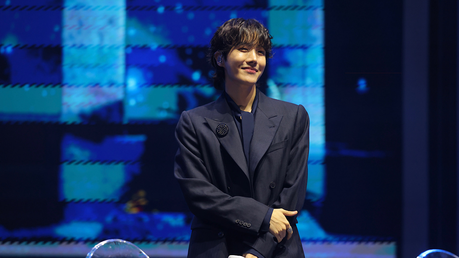 J-Hope spillede fra sit K-pop-repertoire i Berlin