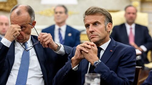 Foto af trætte Merz og Macron under et tidligere topmøde med Trump i Det Hvide Hus.