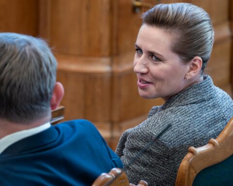 Udmeldelse af konventionerne kommer i front i næste valgkamp