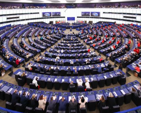 Foto af EU Parlamentet i Strasbourg, hvor Europas politikere mødes.