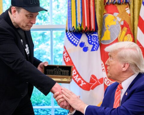 Turbokapitalismens pris: Fra demokrati til oligarki