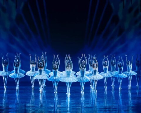 Svanesøen: Hovedparrenes dans står uskyldsrent og klart