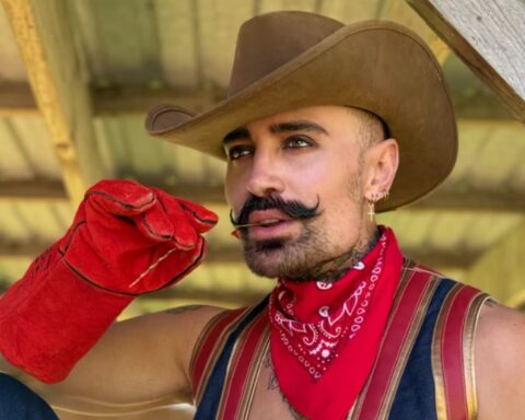 Glimmerkrigeren Tinus de Schunards bog “Libertinus” mangler seriøs redaktionel tættekam