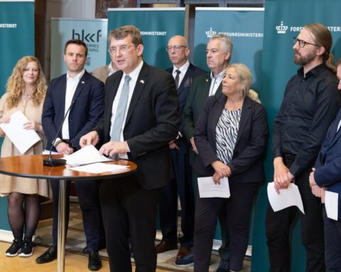 Forsvarsminister Troels Lund Poulsen fremlægger flådeplan i april 2025.