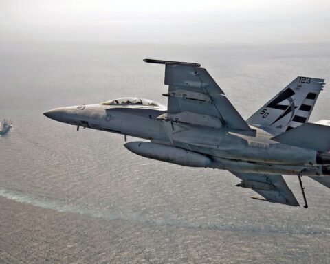 USA spiller med musklerne overfor Venezuela: Handler det om narkotika – eller olie?