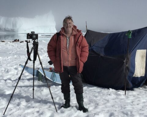 Fortælleren Henrik Saxgren kunne have lært noget af fotografen Henrik Saxgren