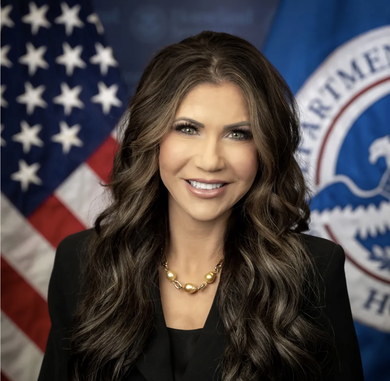 ICE Trump meningsmåling - DHS Secretary Kristi Noem