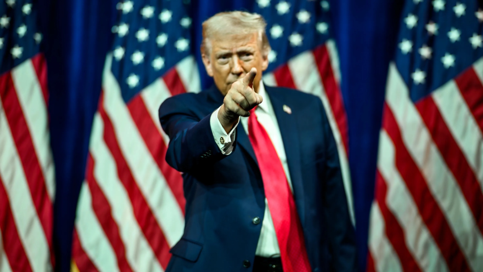 Trump fortsætter sin tale om Monroe-Donroe-doktrinen