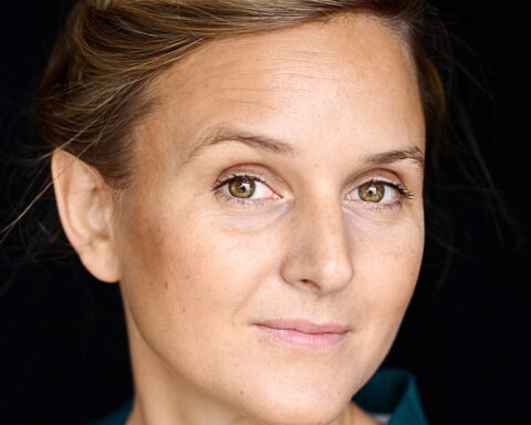 Ny bog af fredsforskeren Isabel Bramsen: Vi bliver nødt til at tro på fred