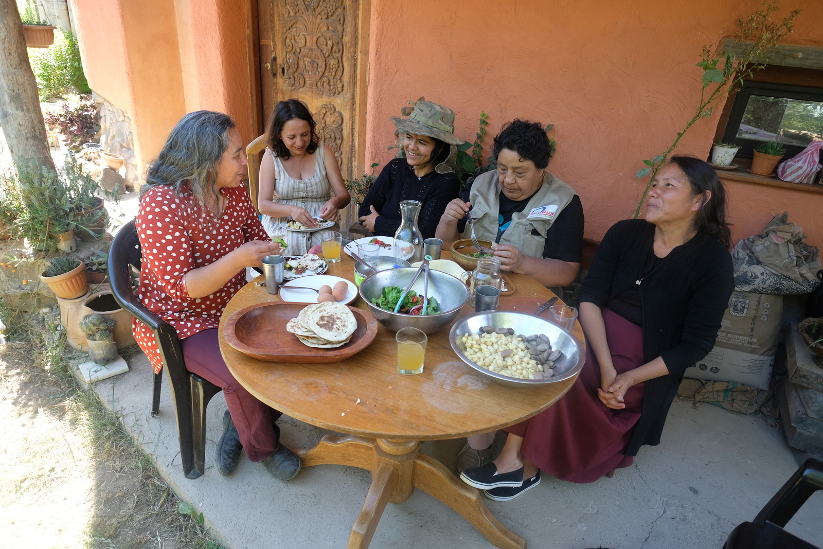 Kvinder i Pandoja, Bolivia (OpEn)