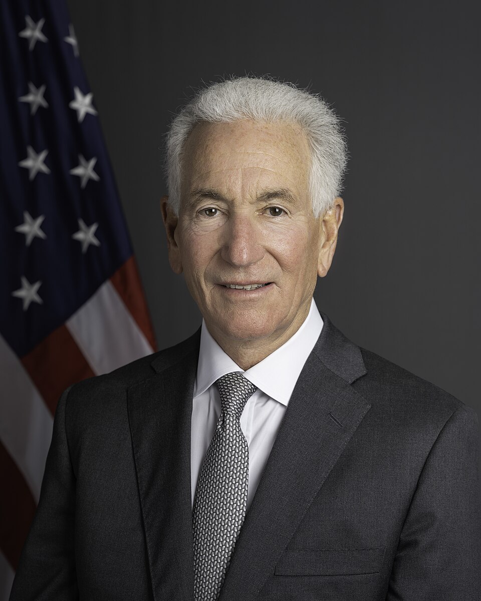 Europa, USA, Charles Kushner