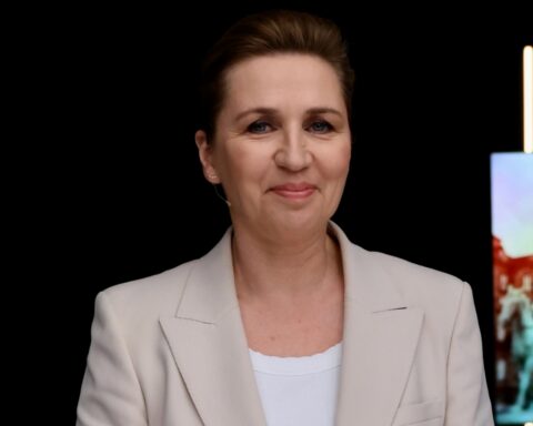 Valgkamp: Mette Frederiksen er dronningen af dansk politik
