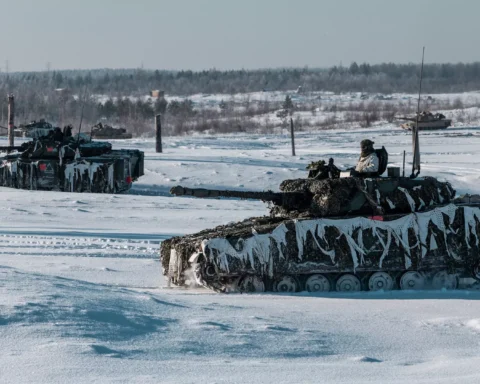 NATO-topmøde dag to: USA’s forsvarsminister bliver væk