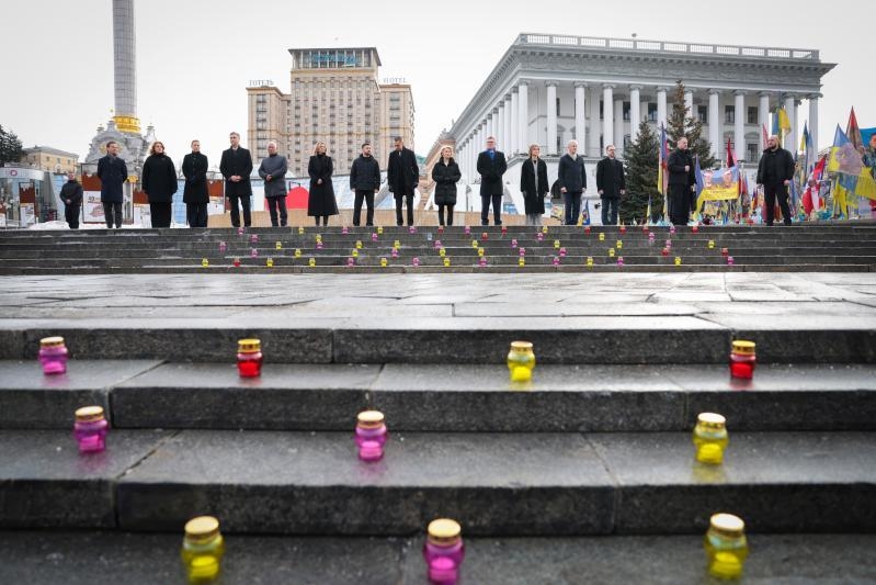 Kyiv ved mindehøjtidelighed. Orban og Fico deltog ikke.