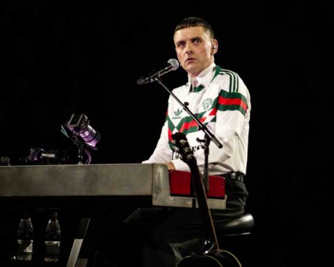 Simon Kvamm i Royal Arena: Man må bare bøje sig i støvet